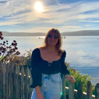 idealist. political enthusiast. organizer. lobbyist. people lover. denverite. 2w1 enneagram. opinions are mine 🙋🏼♀️she/her