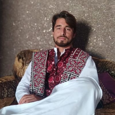 WaqarMalik004's profile picture. Wandering around.