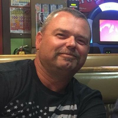 PaulWeb38389637's profile picture. Down to earth fun guy