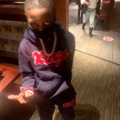 Doublekings1233's profile picture. I like people