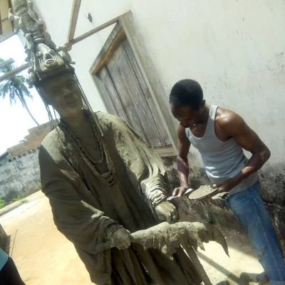 Raji Eniitan Folorunsho is a unique African Artist, whose works focus on African Culture and Tradition.
JWVUQ55H
MC3QXMKL