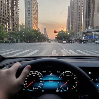 lidazhou14's profile picture. just fun