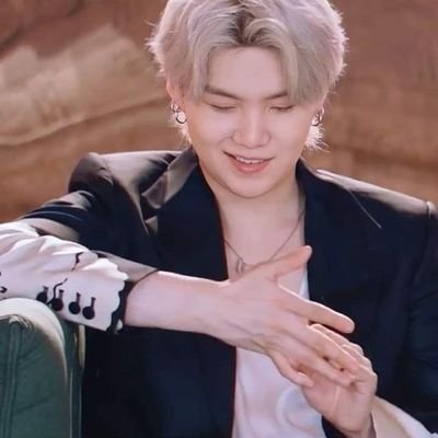 Fanfiquera4's profile picture. Viva o hoje como se não houvesse amanhã