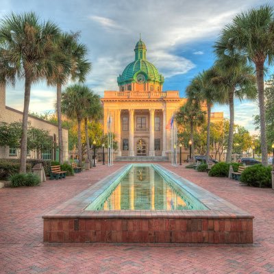 _small_town_usa's profile picture. 