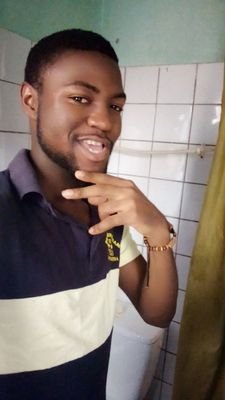 Software Engineer | full stack Developer |AI/Machine Learning Student .
