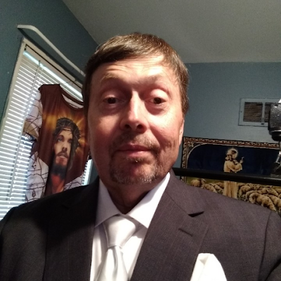 JESUS IS KING! 👑 Christian MAGA Conservative!! Retired Civil service & Church guy!! No Porn including no soft porn!!