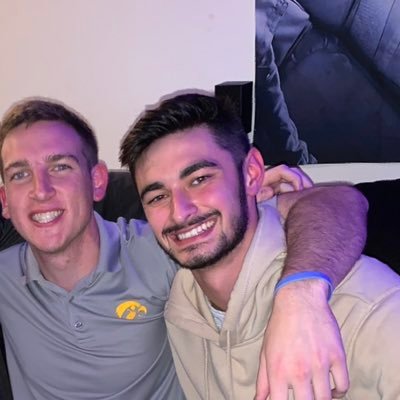 IU • 219 • CHI