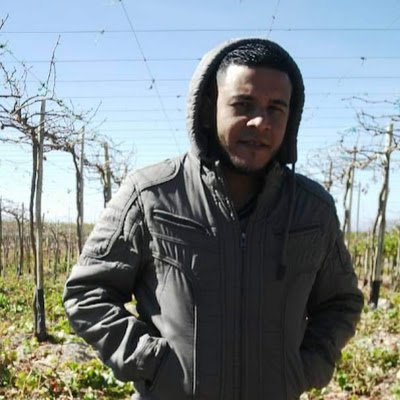 AreyanJoel's profile picture. Lo que quieres te quiere, Economista, Inversionista de criptomoneda, Análisis técnico, Conocedor de  Mercado Bursátil,  Corre detrás de tu destino🙏😎👆🚀🐶