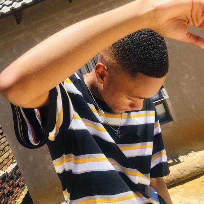 YowSlimesCaseY's profile picture. 30 October😻.
new money over making new friends 💀❤.

Hip Hop Artist♡🇿🇦.

Weirdo.🥵