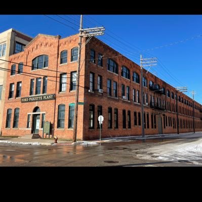 TourDaLanceS's profile picture. 