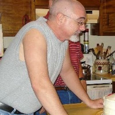 Charles39331245's profile picture. 