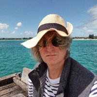 Snarky Mc Snark (@rorybaust) 's Twitter Profile