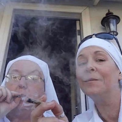 cataddiction4l's profile picture. she is the moment