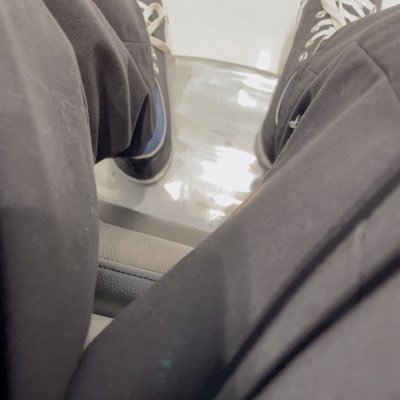 njhkCudhURSViR's profile picture. 