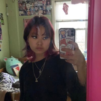 annie_ho7's profile picture. they/she/he, any pronouns