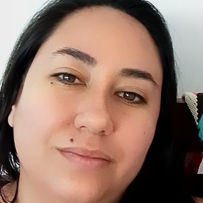 luciactapia's profile picture. 