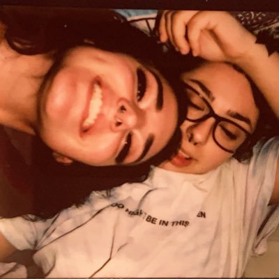 kiana (she,her) ❀ 25 ❀ i bet everyone here is fake happy too