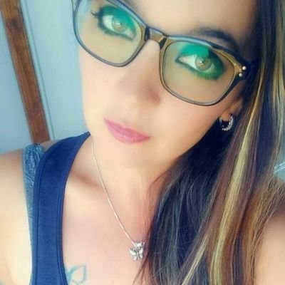 KentuckyGa1's profile picture. Love the Kentucky Wildcats and the Cincinnati Reds. Star Wars,Doctor Who,80s,Super Hero loving mommy. Proud Police,Fire Dispatcher and school secretary.