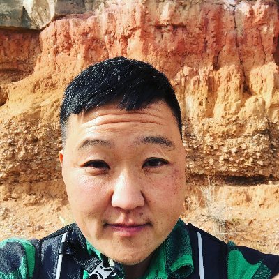 iosunwoo's profile picture. 