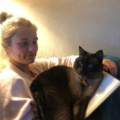 garbagelyss's profile picture. one time I ate a bagel