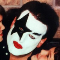 The KISS Army General(@thekissarmyman) 's Twitter Profile Photo