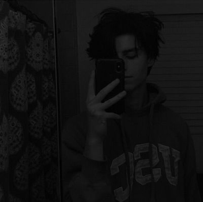 urclient_'s profile picture. 