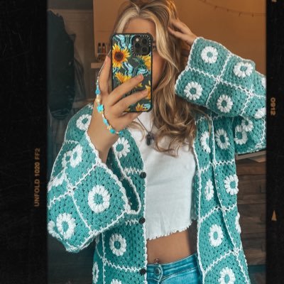 katielaurenly's profile picture. Grounded in angel energy | landscape photographer insta-girlandher_camera ☼ ♒︎ ↑ ♍︎ ☾ ♌︎