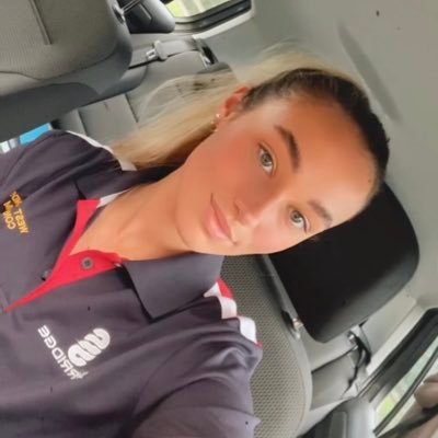 Secondary PE teacher based in the West Mids 👩🏼🏫 looking for new ideas and information 🧠⚽️ BSc Sport and Exercise Science Cardiff Met 🎓🏑