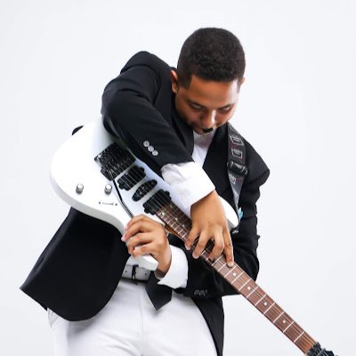 MessyRoomPro's profile picture. Guitarist, bassist, musician, mixing. I love it all, inquireies are welcome.