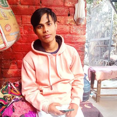 Mahende54157893's profile picture. Hard working 💪