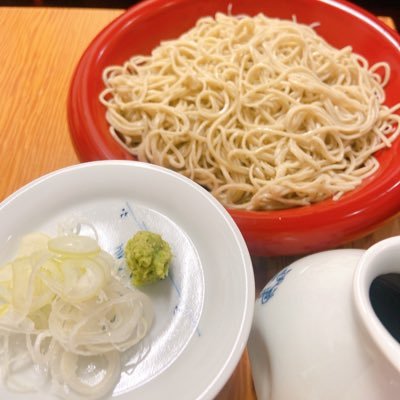 ま?NFT買ったら蕎麦食える!?そば処秋葉原つなぎ庵サブアカウントです。メタバースでNFTメニュー空間を作りました。メニューNFT購入者は画像のメニューを一度だけ食べる権利を得られます。https://t.co/RcKXwMquwU