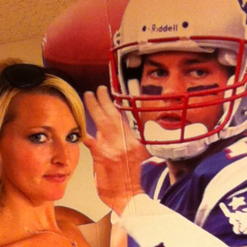 Magoorothy's profile picture. 