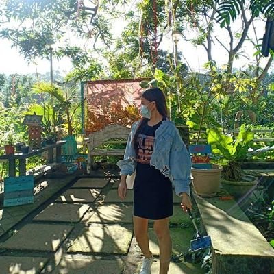 Beliver of god🌬️ Loves photography📸
✨
