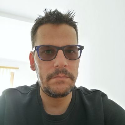 Dragan70921905's profile picture. Male
