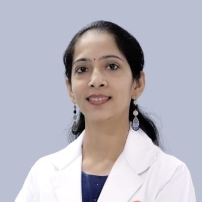 Dr Pooja Padole Dermatologist