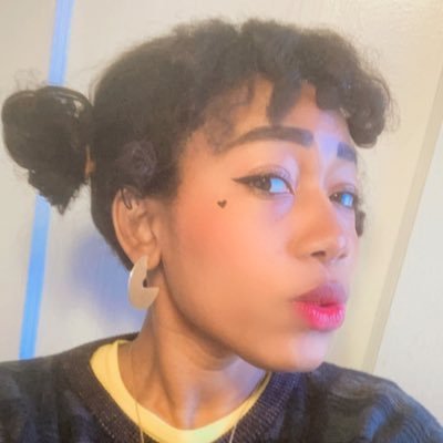 limefruitbar's profile picture. ⭐️ a witch and artist, overcoming my inner fears and learning to enjoy life more. follow my insta to support my dream of becoming a freelance artist pls thx