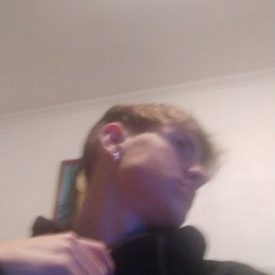 rotciv3112004's profile picture. 