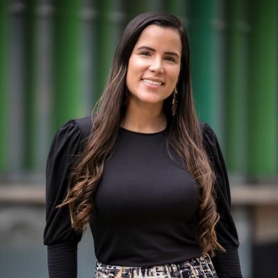 Directora Fundación/Fondo IMPACTA
Leader in potentiating entrepreneurship and Innovation ecosystems, enabling value connections for growth and Smart $$$