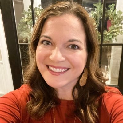 LMCobb10's profile picture. 💁🏻‍♀️Wife to Casey ❤️ , mom to Cameron 🏈 & Drew ⚾️. 💚🤘🏼💛 USF Alumni