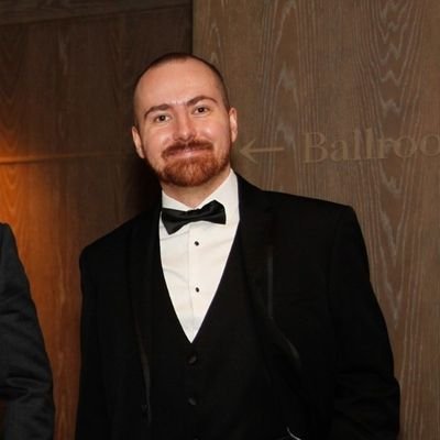 Professional Twitter account of Gheorghie Lang. A former member of The Data School (DSX)