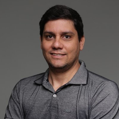 CEO e Co-fundador da CUBO Soluções em TI.
Apaixonado por Analise de dados, estratégia empresarial e empreendedorismo.