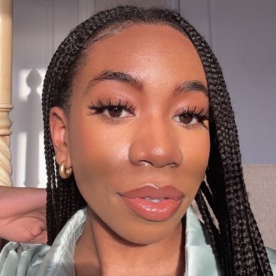 adriwilliamsss's profile picture. UofT 🎓/ 🇨🇦🇯🇲 (she/her) IG/TikTok: adriwilliamsss