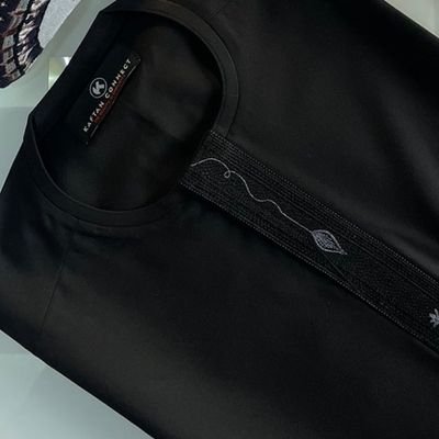 IconisonofAliyx's profile picture. Always be truthful, it pays!!! 
A humble husband and a Father of three
6️⃣5️⃣🎹