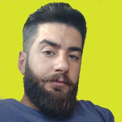 Web developer ,helping people build their websites and apps 🖥️📲, let's create cool stuff together 📩