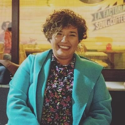 Tengo la capacidad de poder decidir cómo quiero ser, no todo el mundo puede decir lo mismo.
Mi sinceridad a veces asusta y mi lealtad también.