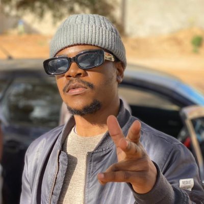 LefikaBofelo's profile picture. Keepin it real!!💥
