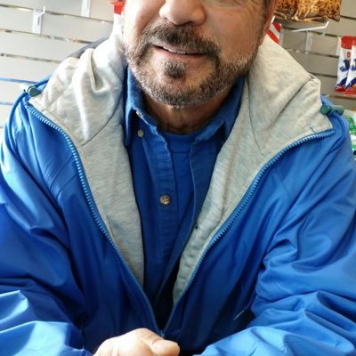 Richard78439952's profile picture. Life’s better with a dog