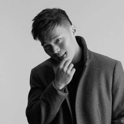 johnharIankim's profile picture. the stealing is mutual | @johnharlankim appreciator