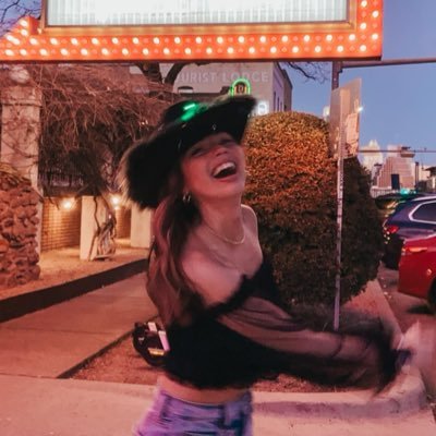 lstephens126's profile picture. 