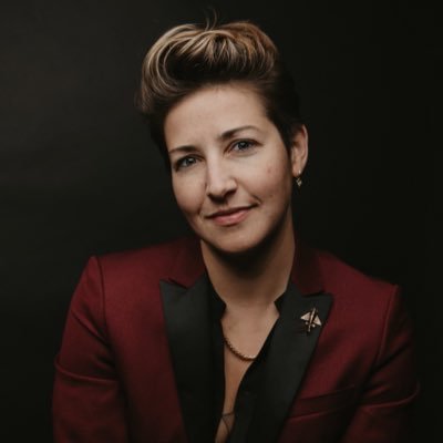 kellybalch's profile picture. Published & Award Winning International #Storyteller 📸📹🏳️‍🌈 |#Empath |#PastLifeReader |#Author #AphroditesSister